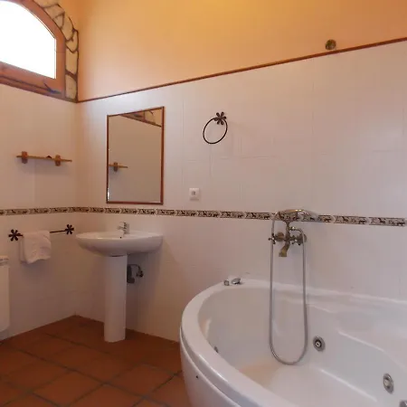 La Masía De Tarragona Vacacional Chalet *